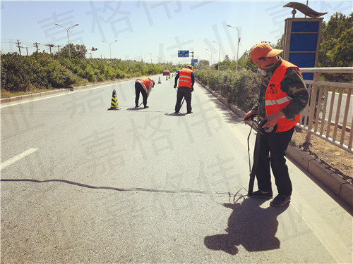 嘉格道路路面貼縫帶絲毫不輸進口品牌產(chǎn)品的理由